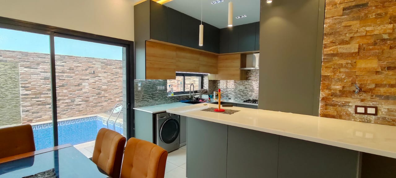 Superbe villa moderne avec piscine à El Mohgoun – 180 m² de confort et d’élégance