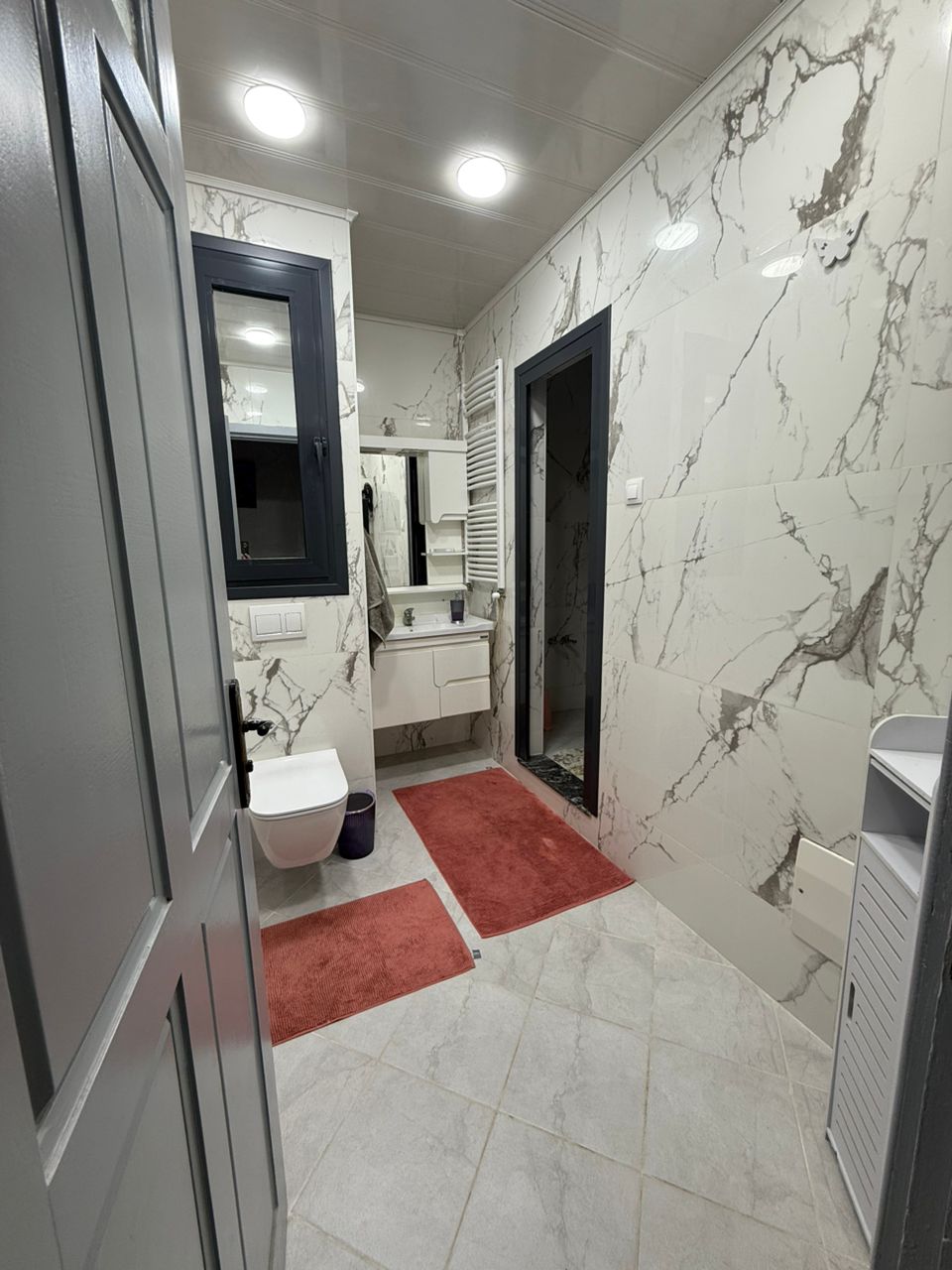 Duplex avec piscine à louer – 200 m² de confort et détente | Prix selon période