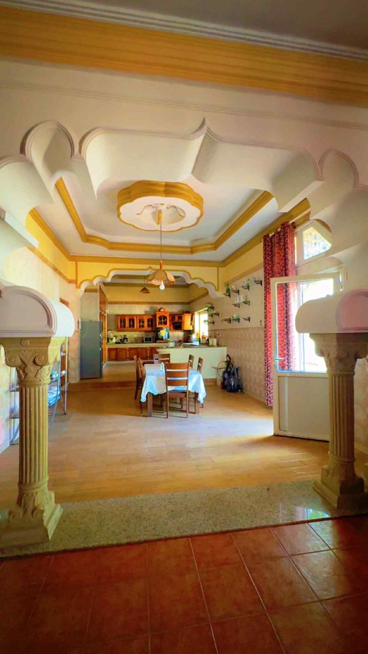 Belle villa avec piscine à louer à Trait d’Union – À côté d’Hotel Oran Bay | 45 000 DZD / nuit