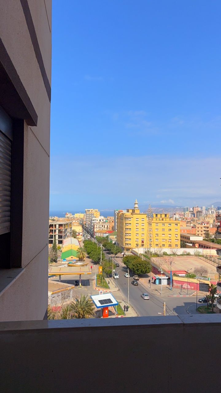 Appartement F4 à louer à Sidi El Hasni,Oran – Proche Eckmühl et Medina Jdida