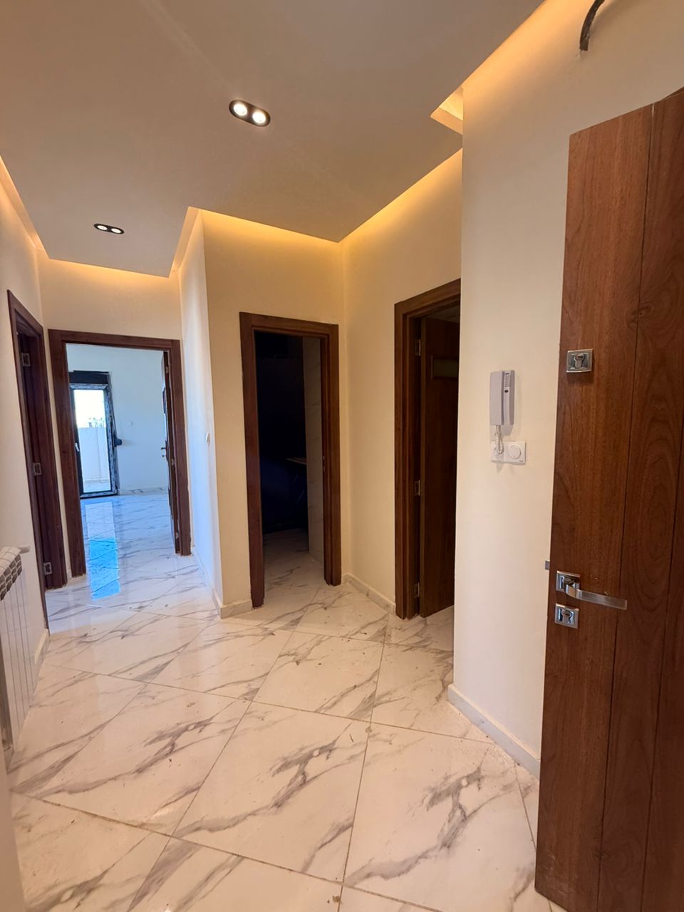 Appartement F2 de 78 m² à Millenium – 7ème étage avec deux grands balcons | Prix négociable