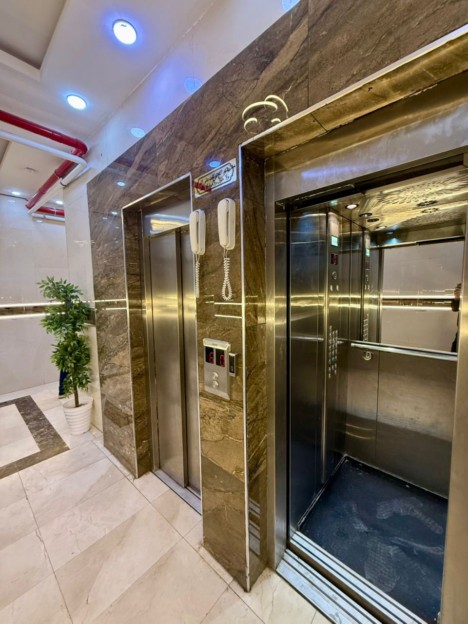 Appartement F4 de 115 m² à Bir El Djir – Résidence avec ascenseur et parking | 1er étage